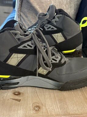 Nike Men's Gray High-Top Athletic Sneakers with Neon Yellow Accent